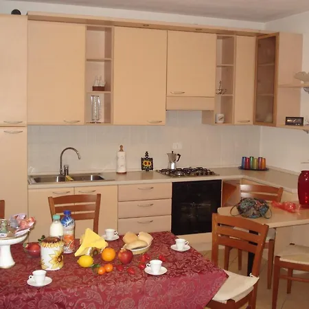 Casa Lorella Apartment *