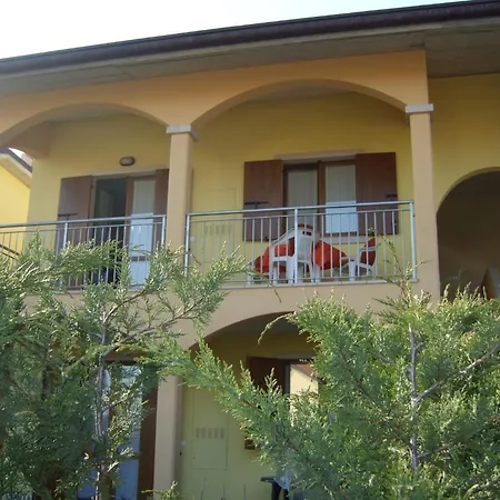 Casa Lorella * Cola (Verona)